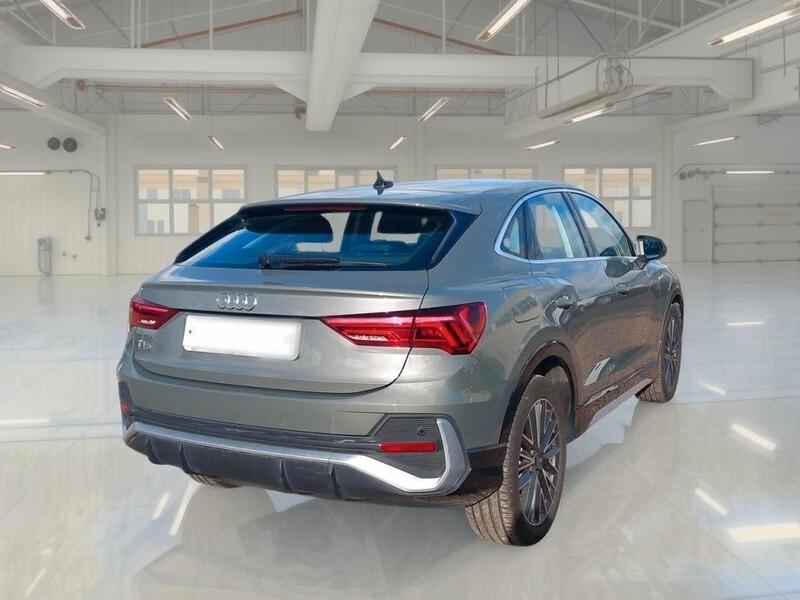 Audi Q3 35 TDI S tronic line edition