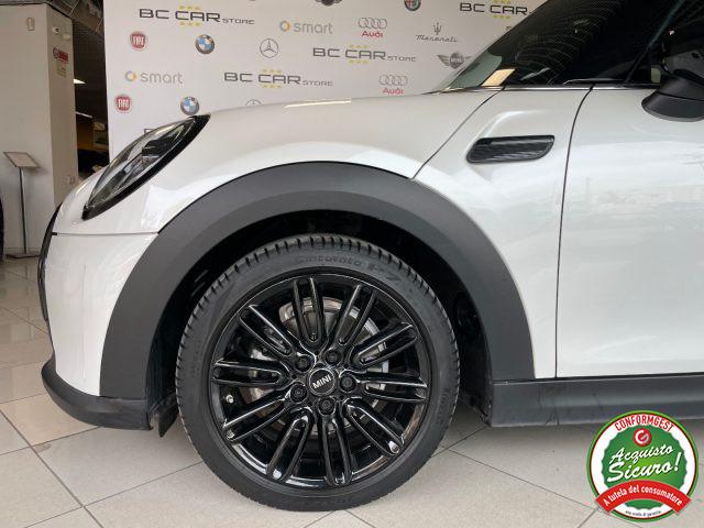 MINI Cooper 1.5 Classic *BLACK EXTERIEUR