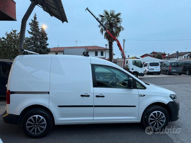 Volkswagen Caddy Trendline 2.0 tdi