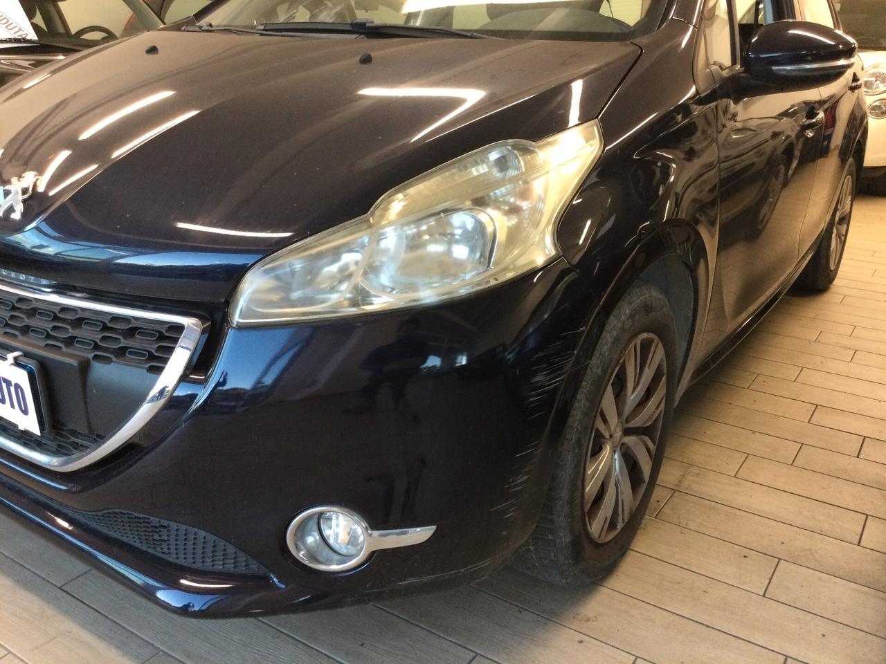 Peugeot 208 1.2 VTi 82 CV 5 porte Allure