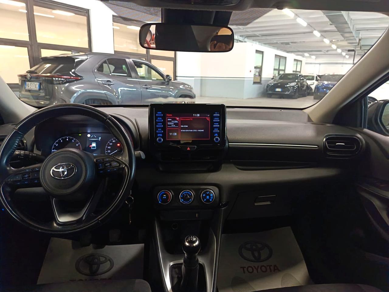 Toyota Yaris 1.0 5 porte Active