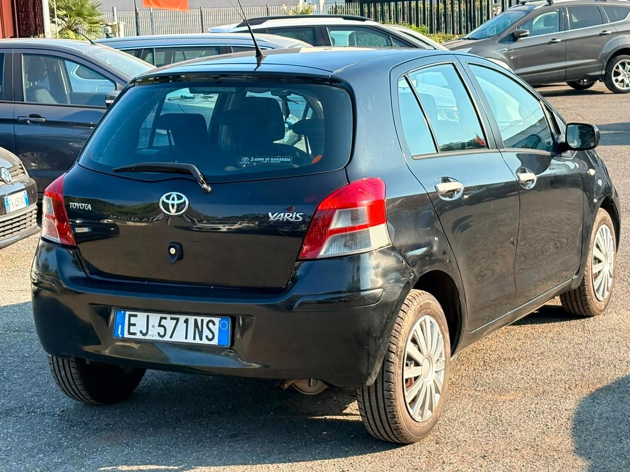 Toyota Yaris 1.0 5 porte Sol