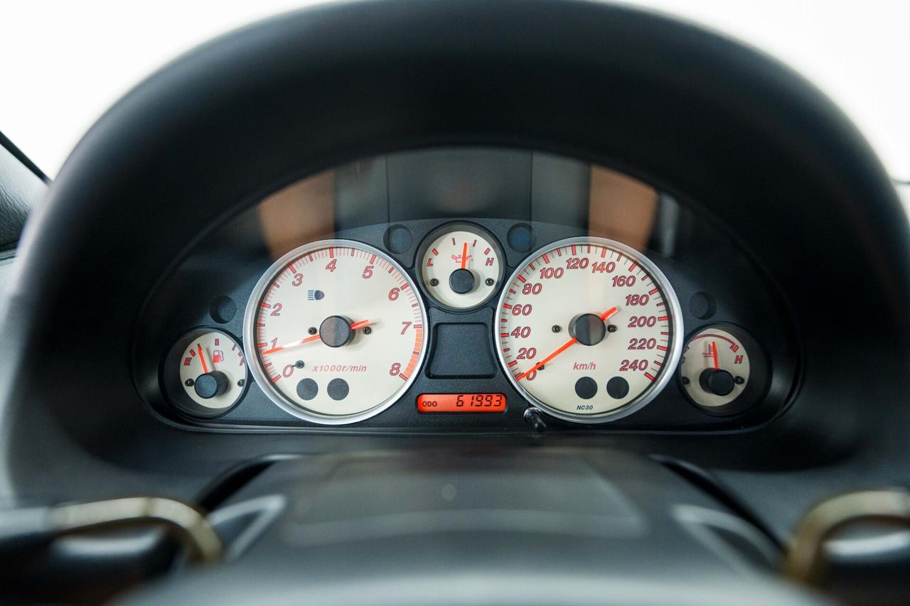 Mazda MX-5 SILVER BLUES