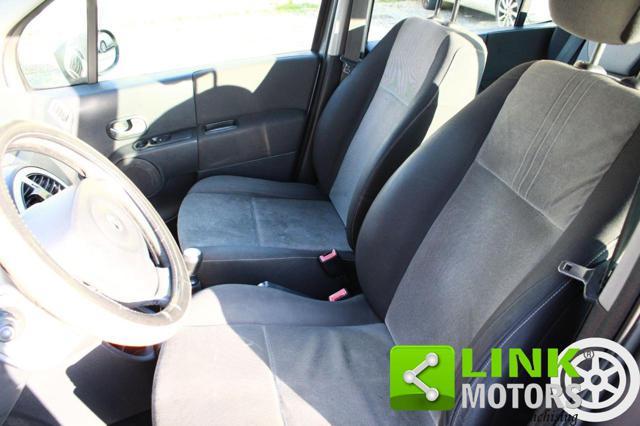 RENAULT Grand Modus 1.5 dCi 85CV Dynamique
