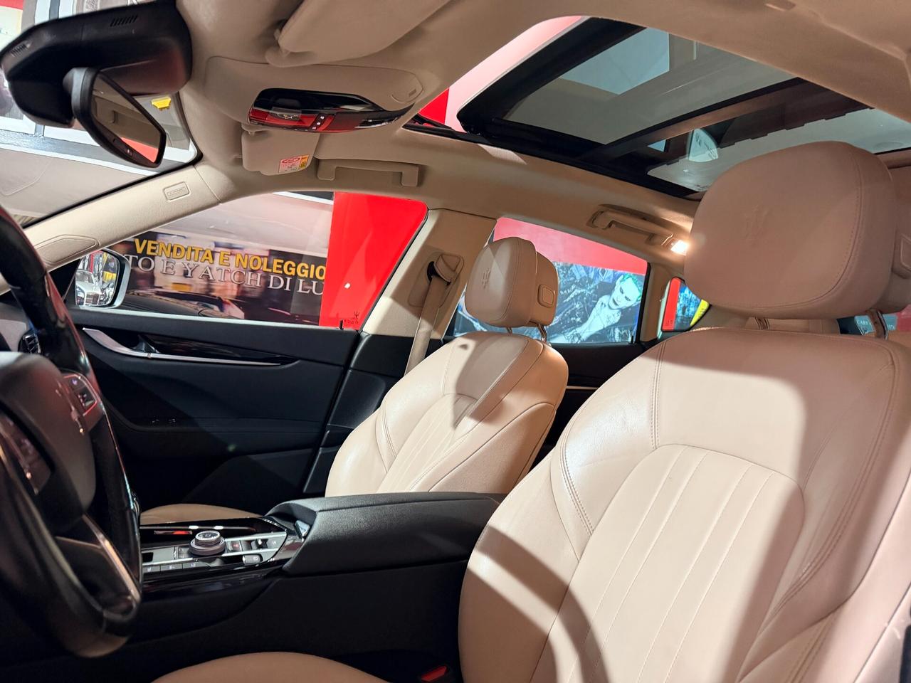 Maserati Levante V6 Diesel 275 CV AWD-PANO-FULL