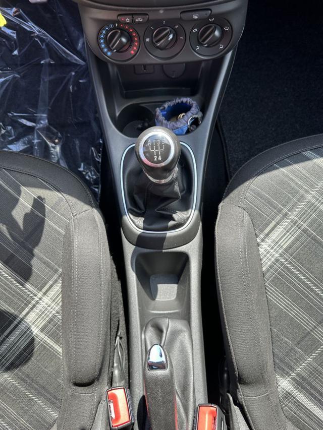 OPEL Corsa 1.4 90CV GPL Tech Coupé n-Joy