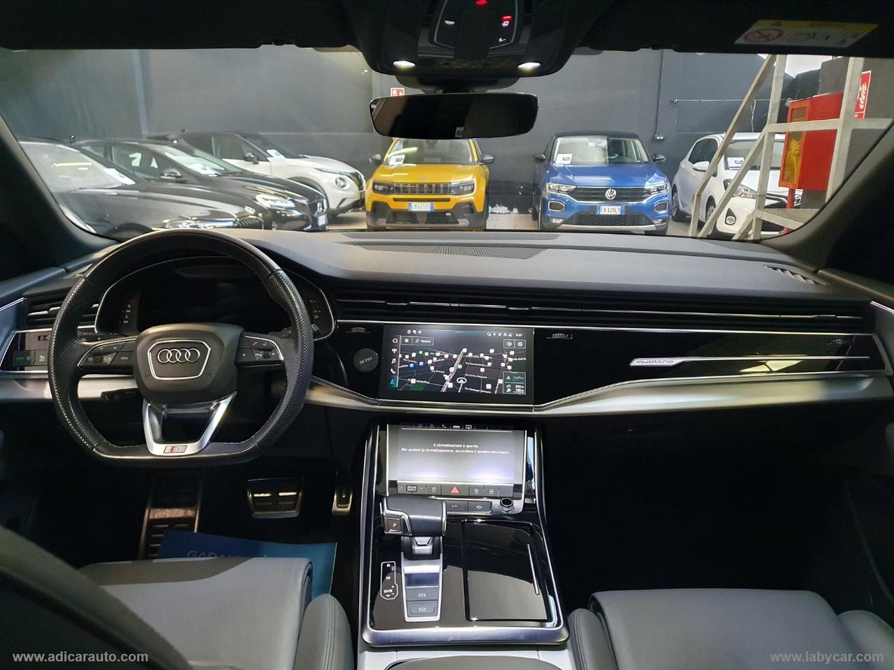 AUDI Q8 45 TDI quattro tiptronic S-line