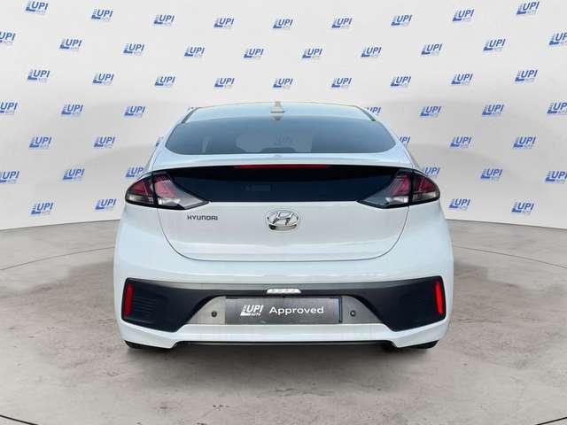 Hyundai IONIQ 1.6 Prime Plug-In ibrida
