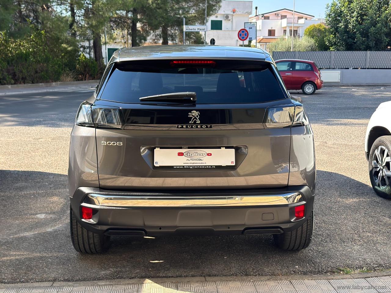 PEUGEOT 3008 BlueHDi 130 S&S EAT8 Allure Pack