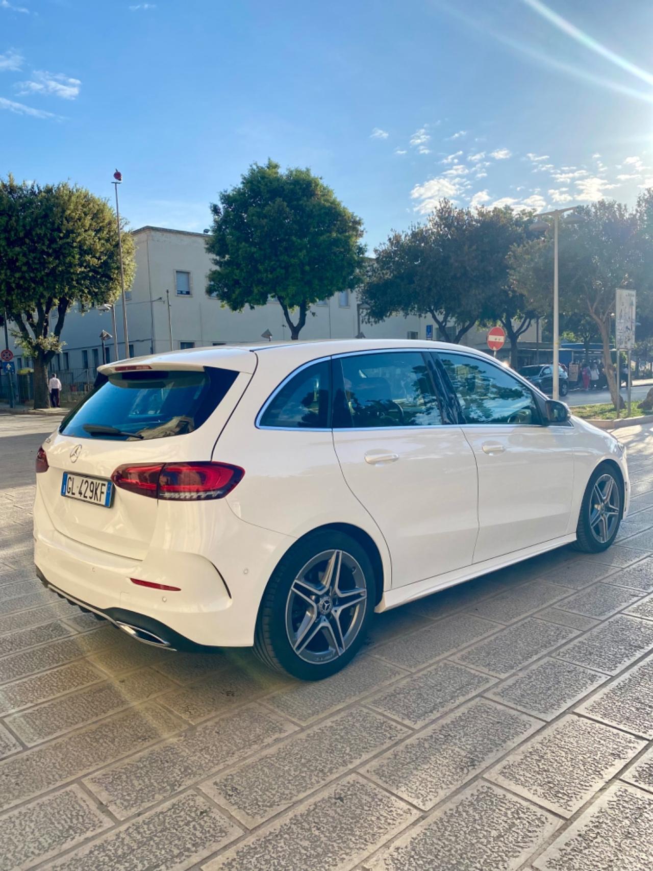 Mercedes-benz B 180 B 180 d Premium