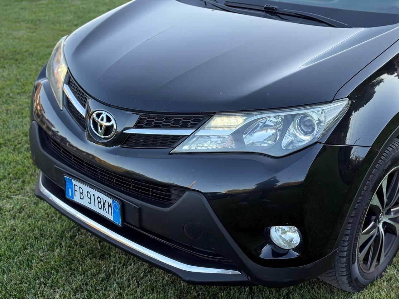 TOYOTA RAV4 2015 2.0 124cv D-4D 2WD Style