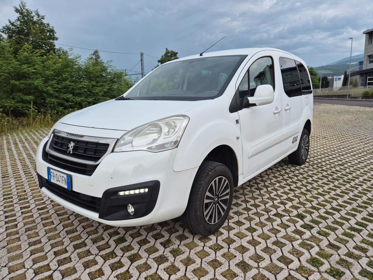 Peugeot Partner Tepee 4x4 Active Traction Control