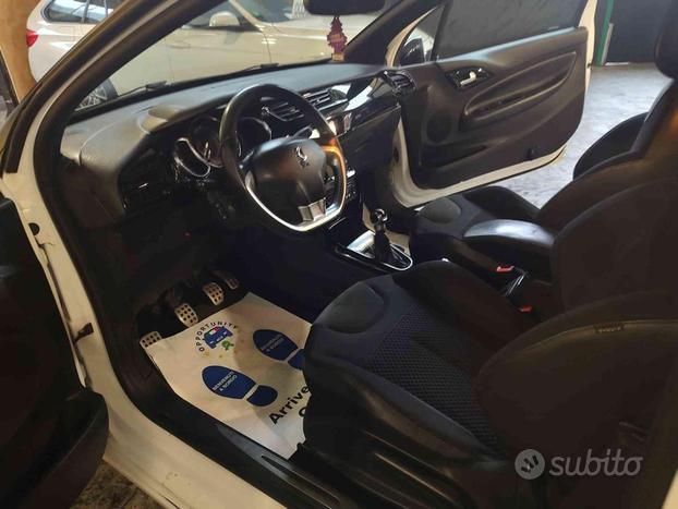 DS AUTOMOBILES DS 3 1.4 HDi 70 So Chic