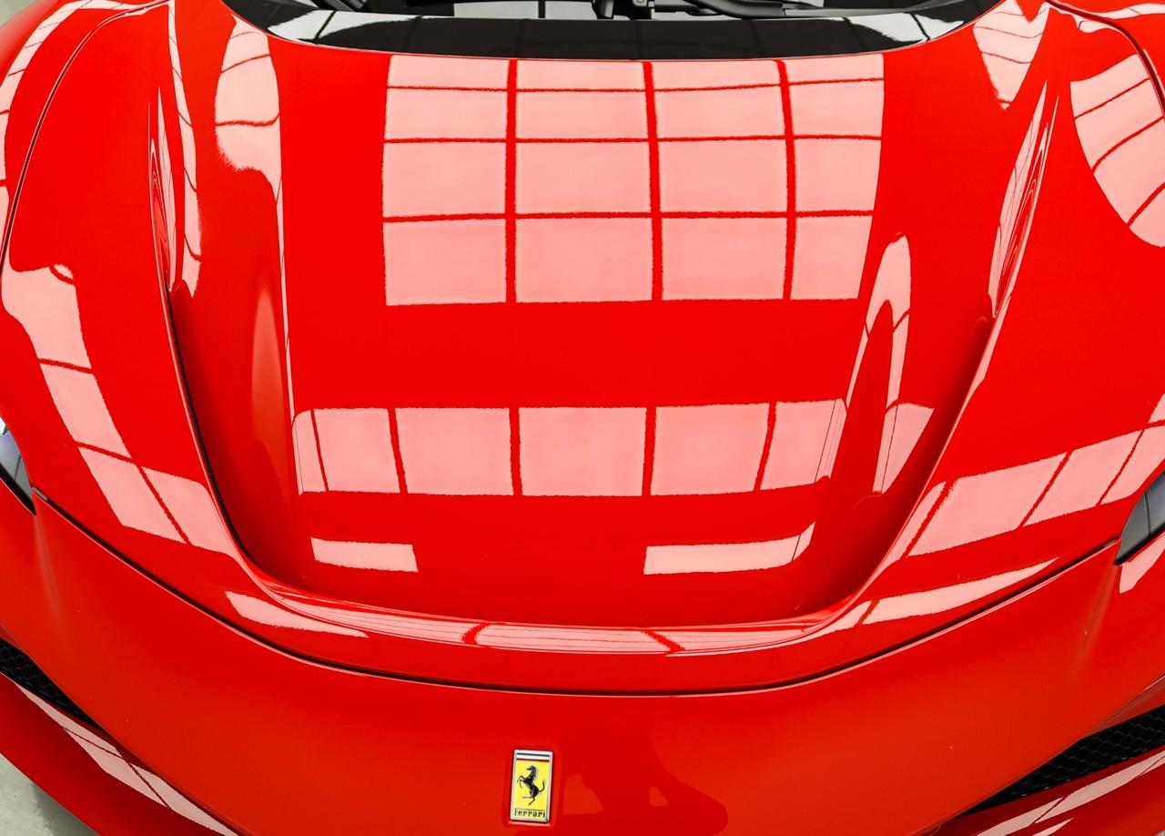 FERRARI SF90 Stradale ASSETTO FIORANO