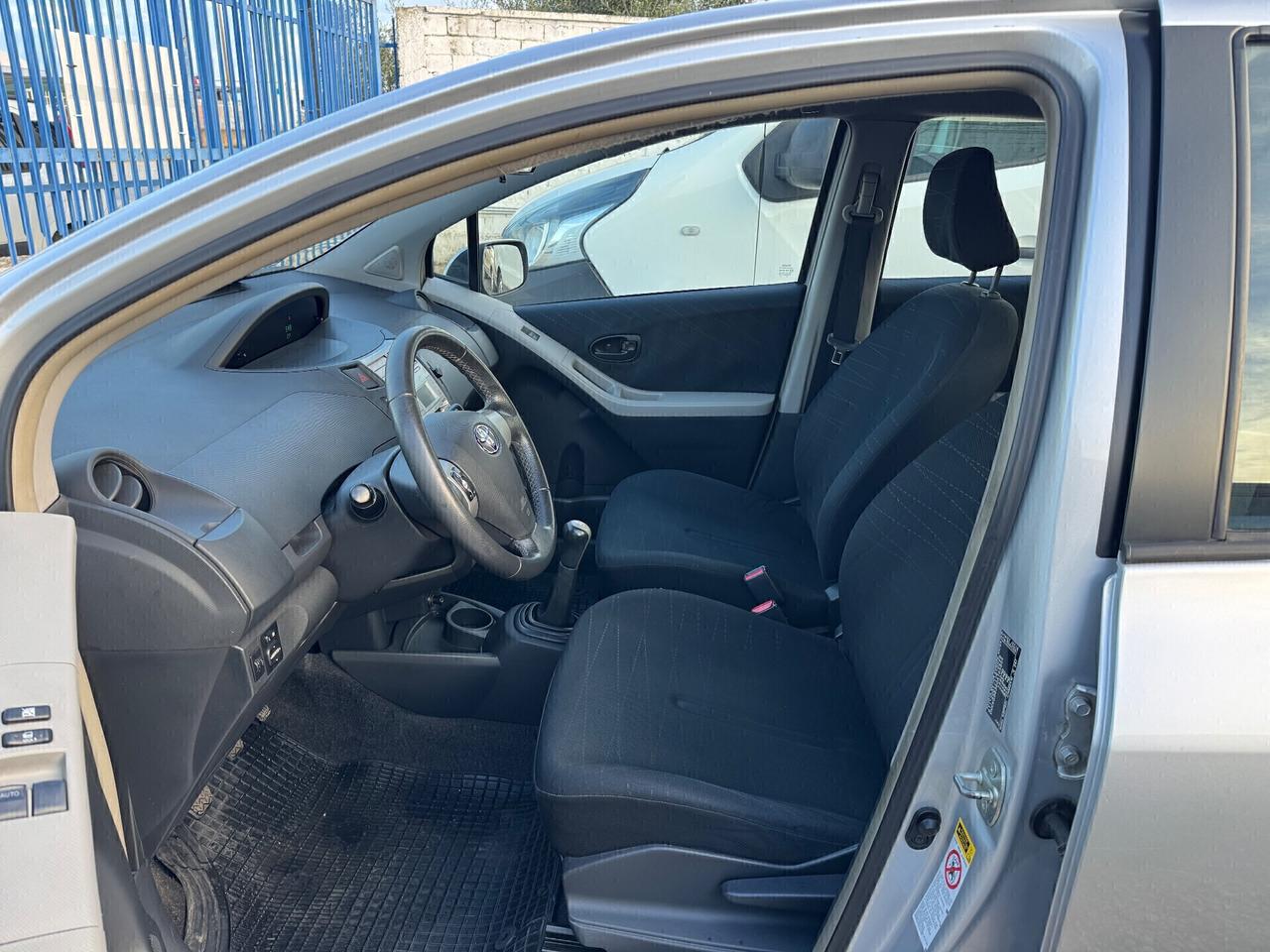 Toyota Yaris 1.0 5 porte Sol “NUOVISSIMA”