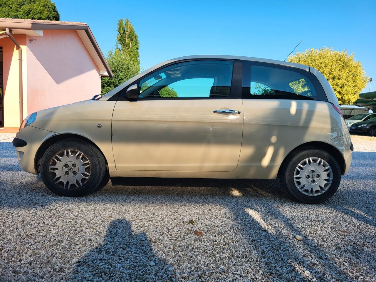 Lancia Ypsilon 1.3 MJT 75 CV Platino