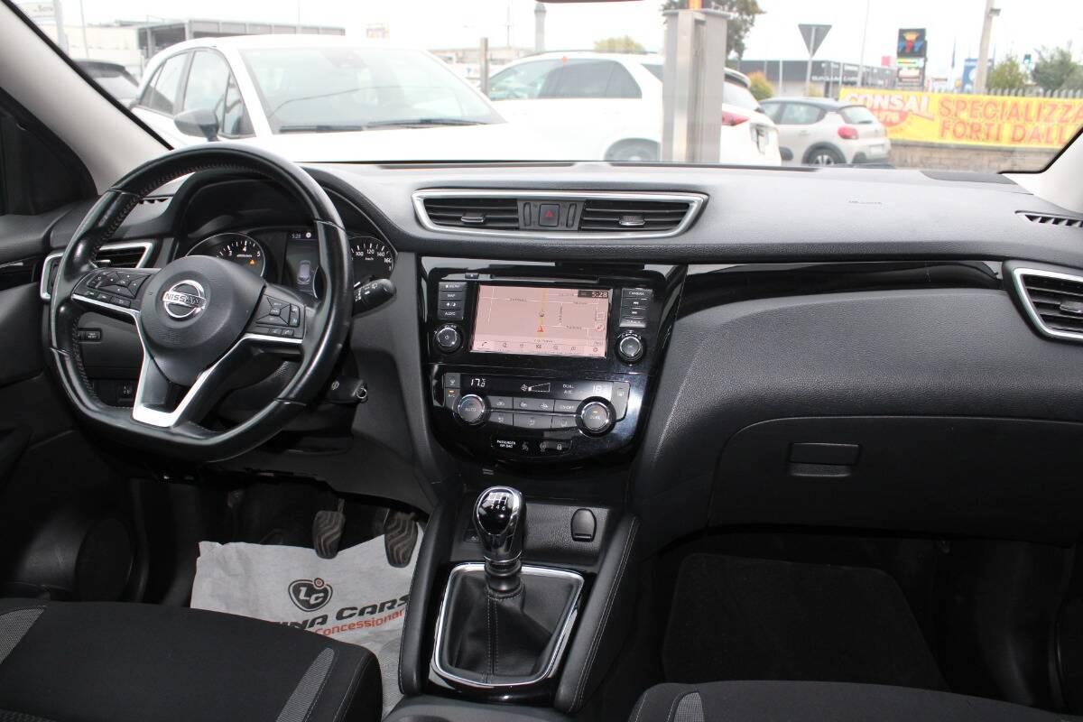Nissan Qashqai 1.3 dig-t Business 140cv Con TELECAMERA