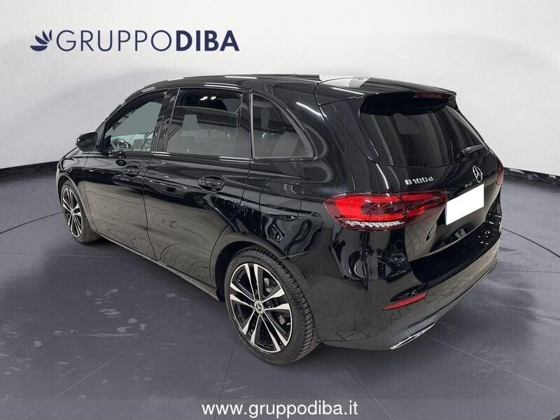 Mercedes-Benz Classe B - W247 2018 Diesel B 180 d Sport auto