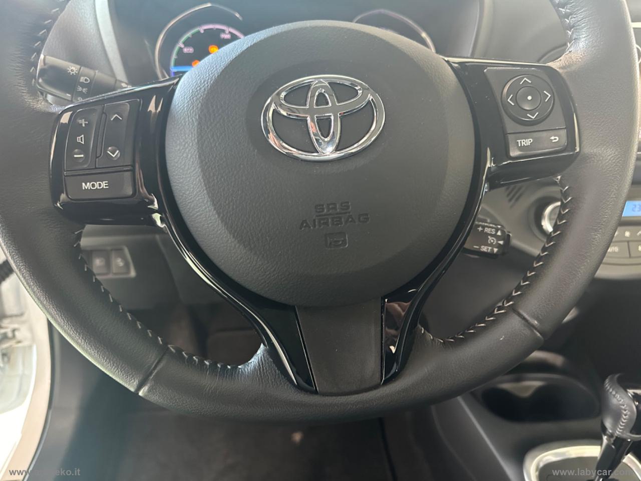 TOYOTA Yaris 1.5 Hybrid 5p. Trend White Ed. DANNI GRANDINE