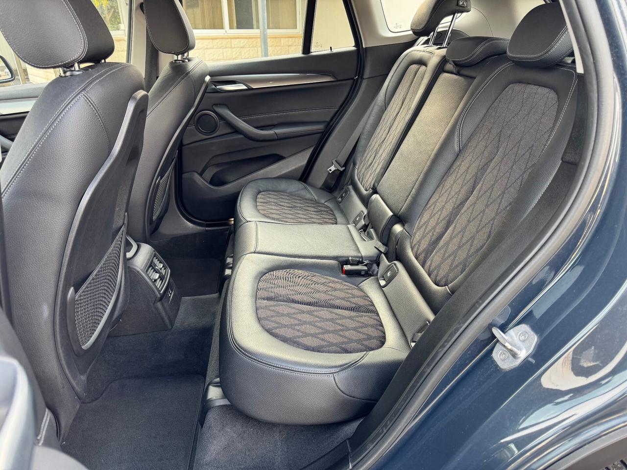 Bmw X1 sDrive18d xLine