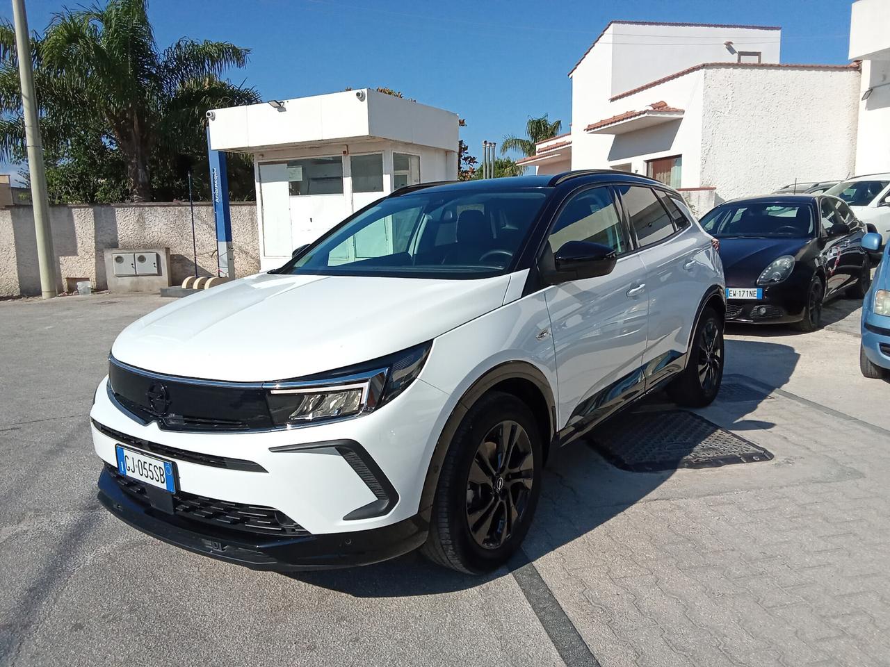 Opel Grandland 1.2 Turbo 12V 130 CV GS Line