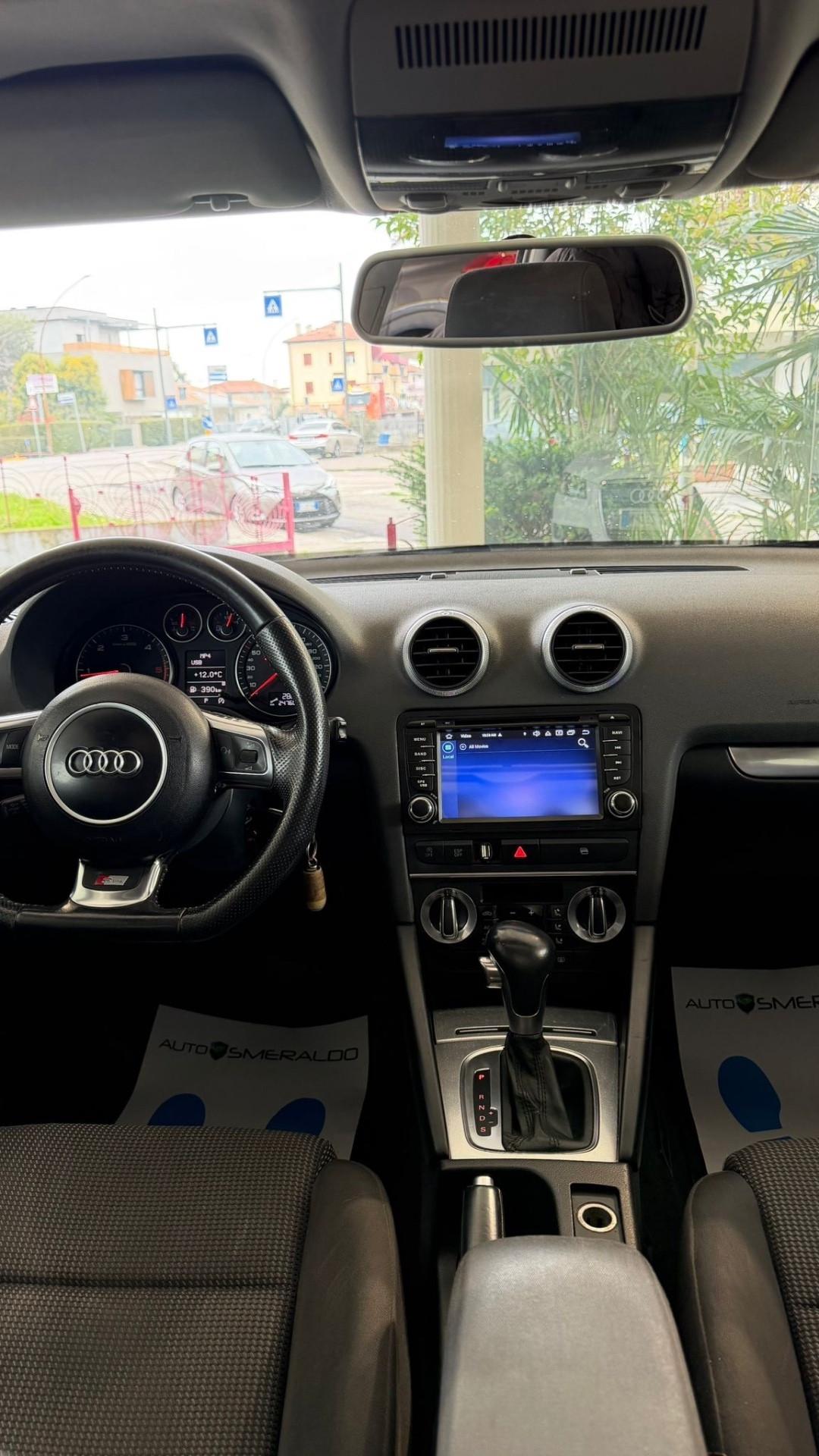 Audi A3 SPB 1.6 TDI 105 CV CR Ambition