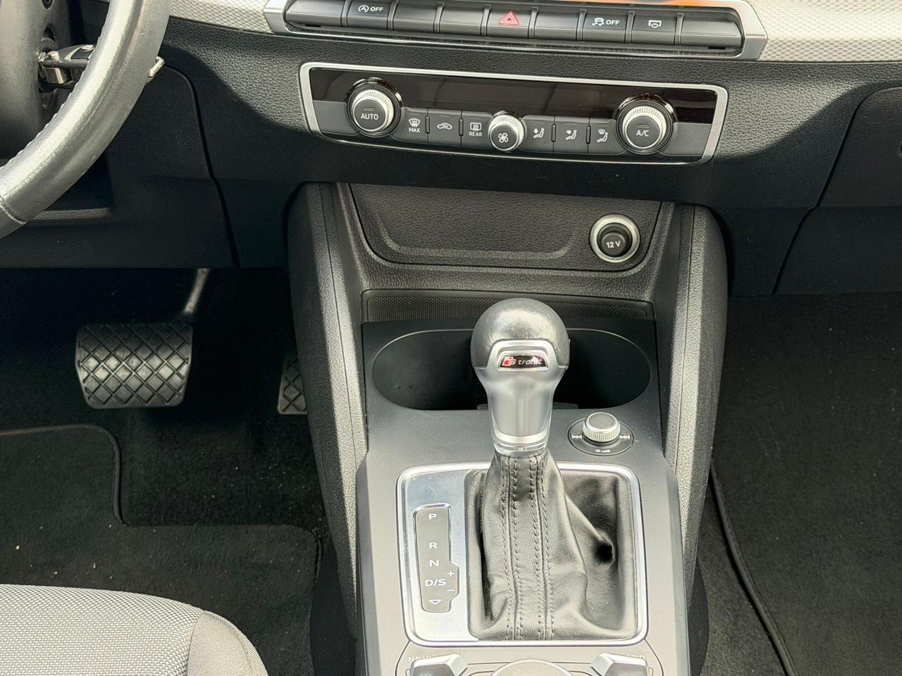 Audi Q2 30 TDI 1.6 Diesel 116cv Admired 2019