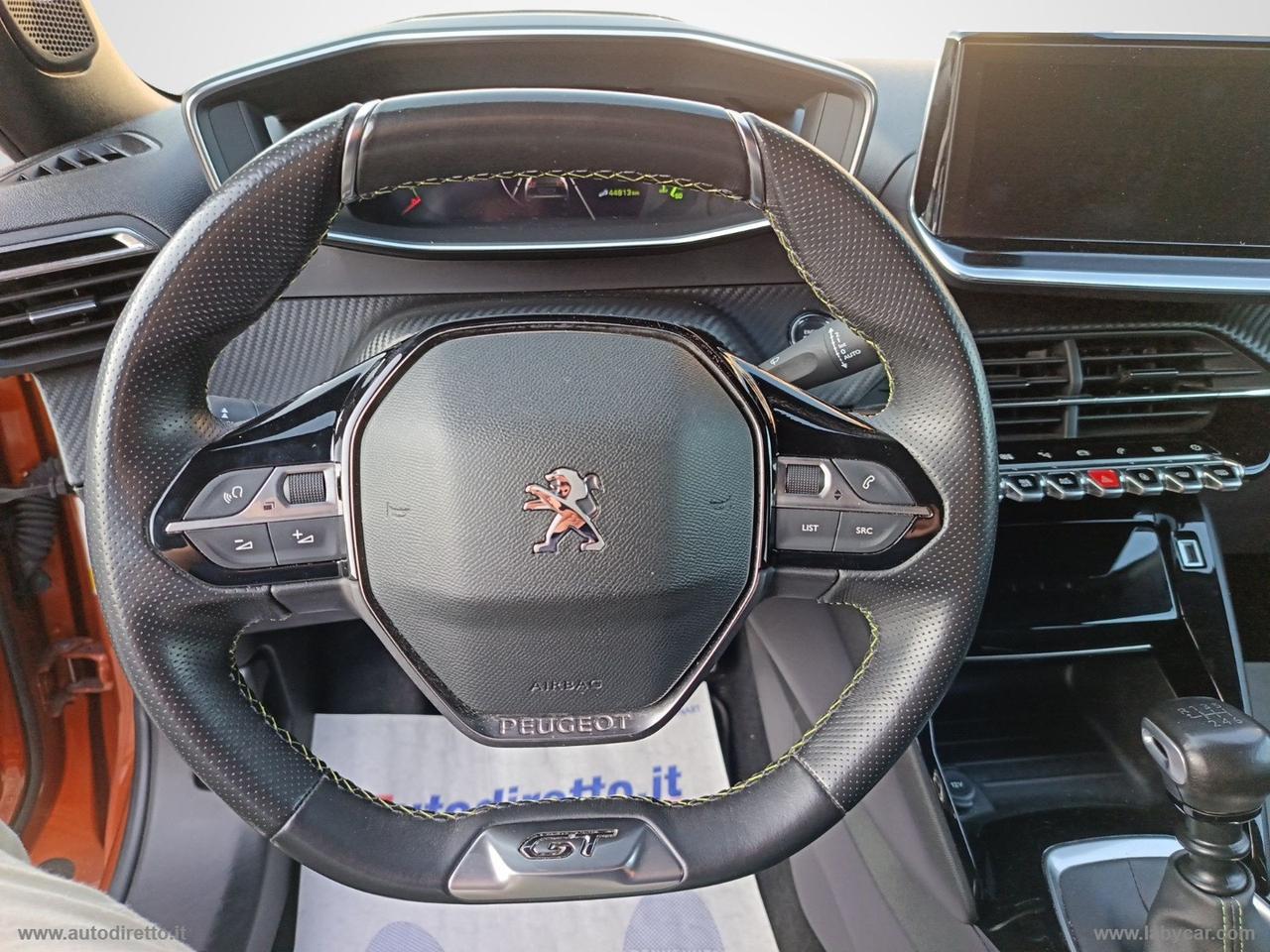 PEUGEOT 2008 PureTech 130 S&S GT Line