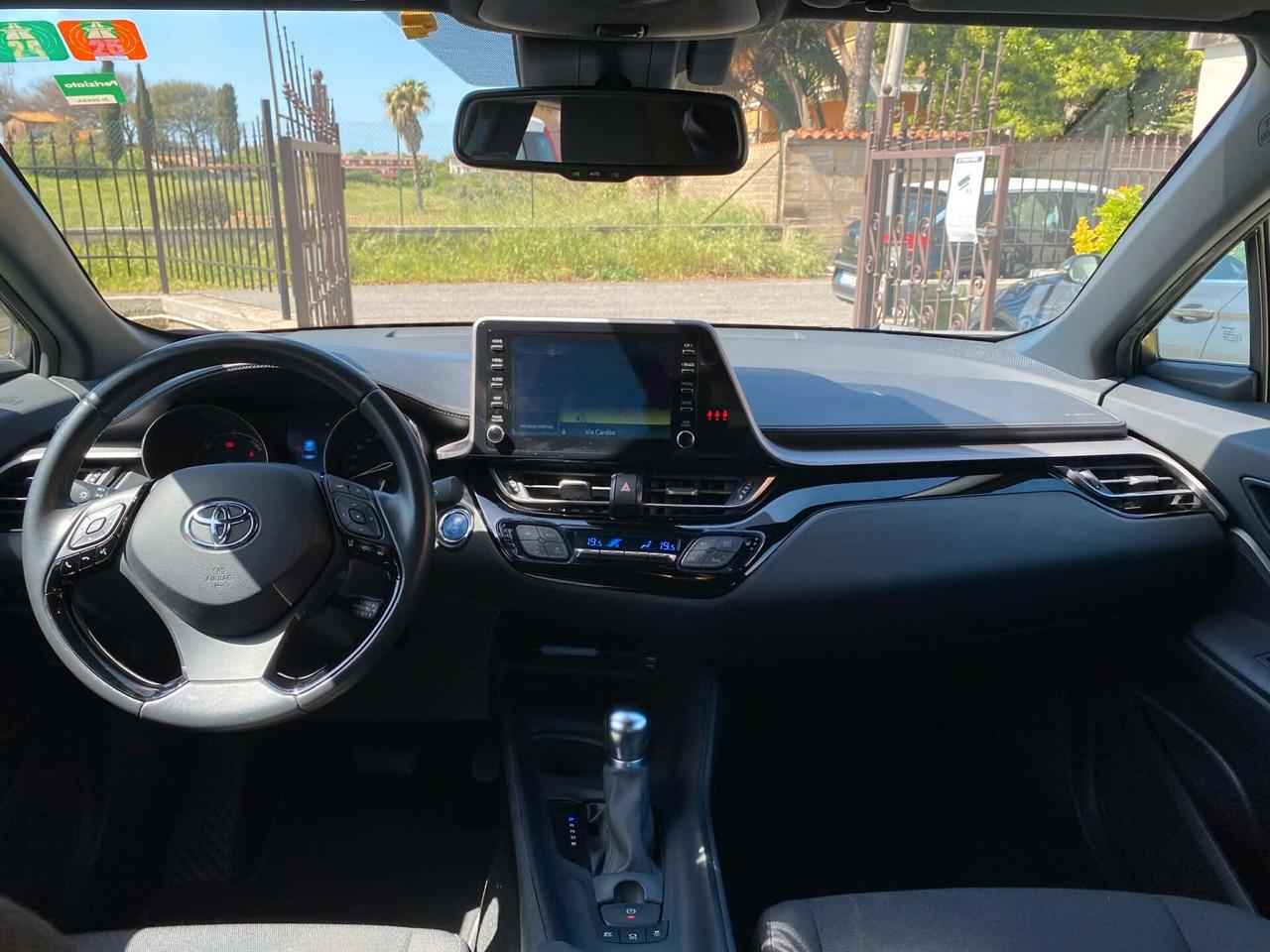 Toyota C-HR 1.8 Benz/Ibrida OK Neopatentato