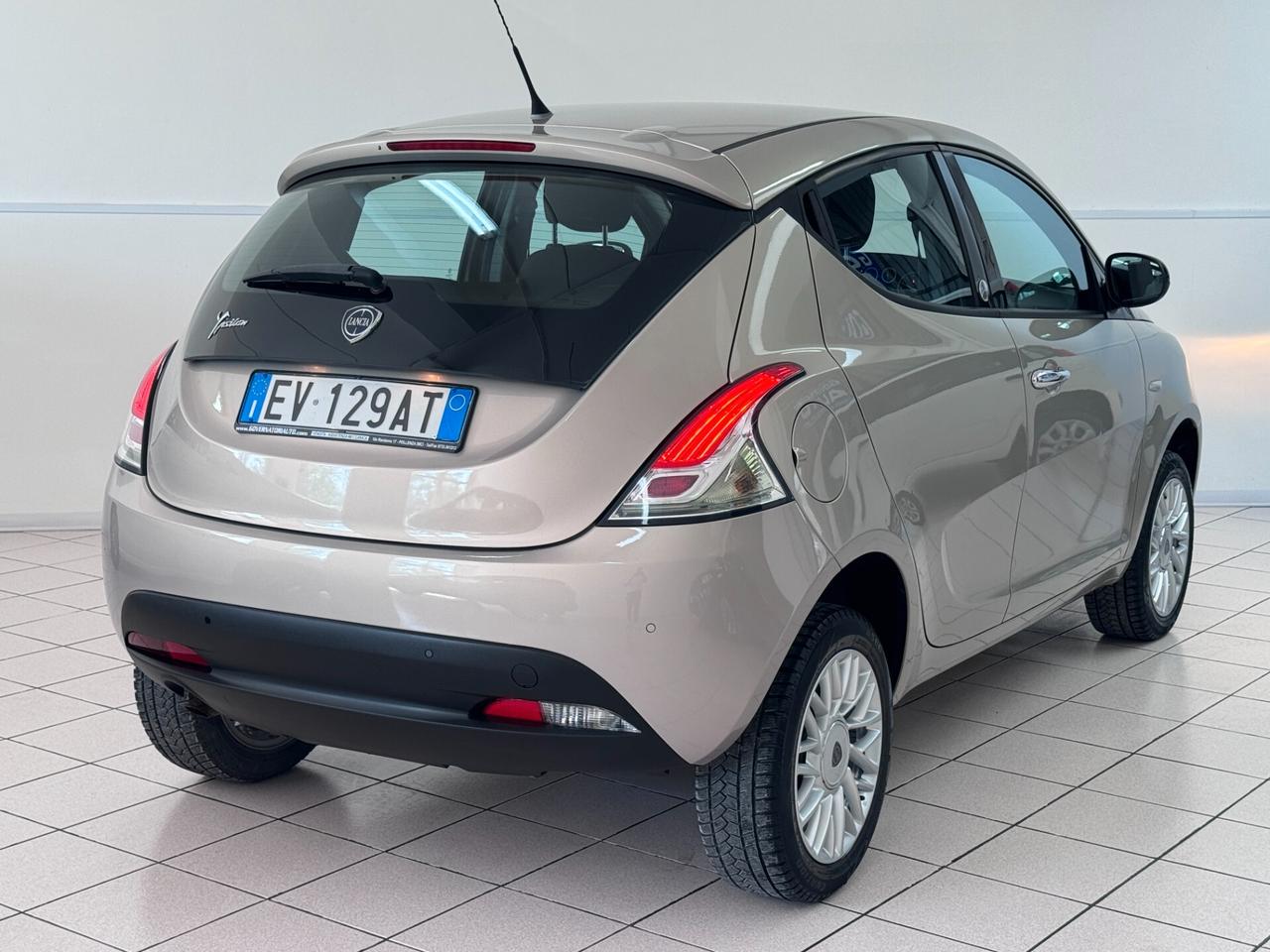 Lancia Ypsilon Metano Ecochic UNICOPROPRIETARIO