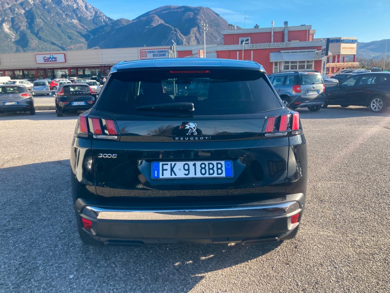 Peugeot 3008 BlueHDi 120 S&S Business