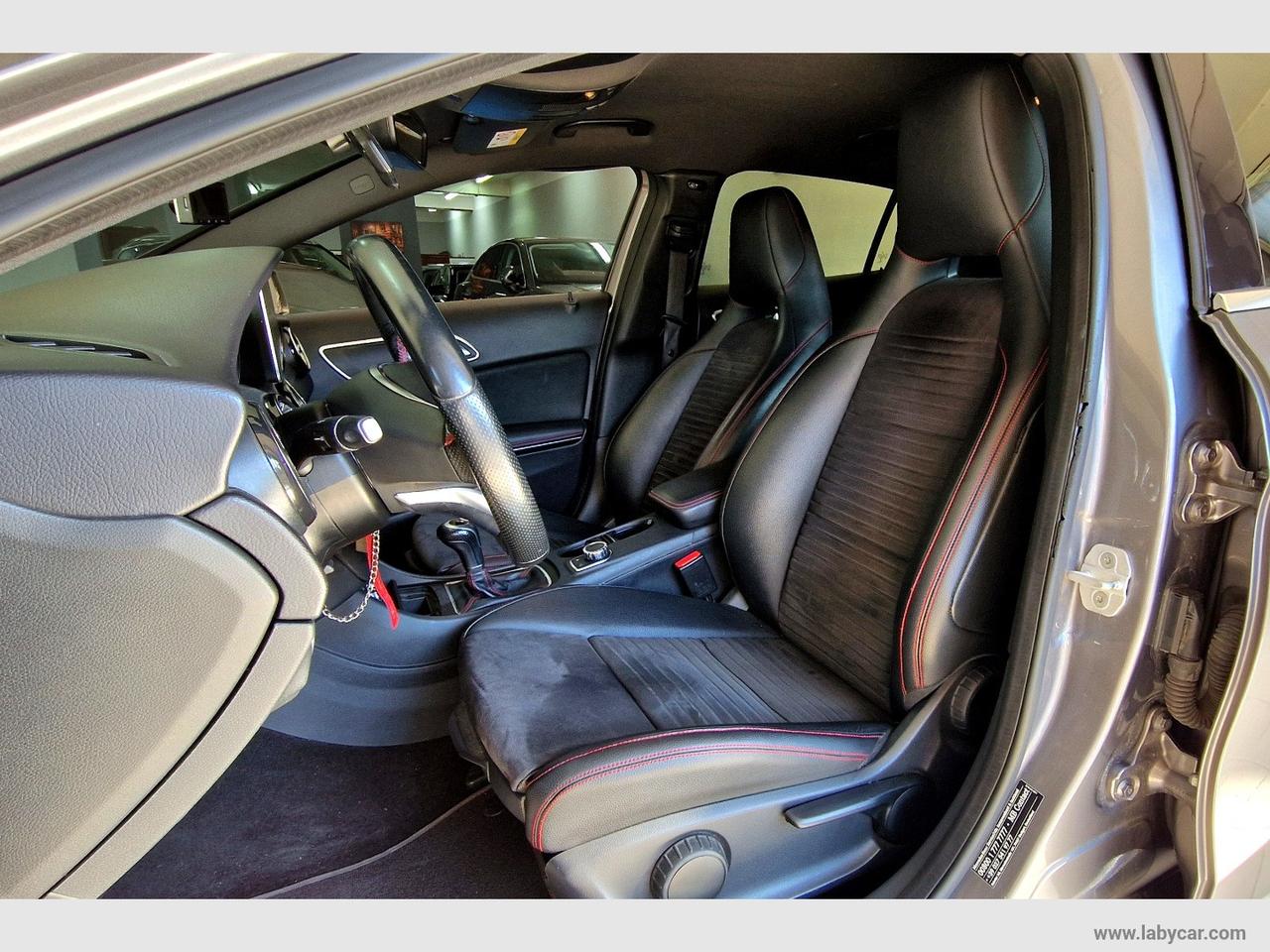 MERCEDES-BENZ GLA 200 d Premium