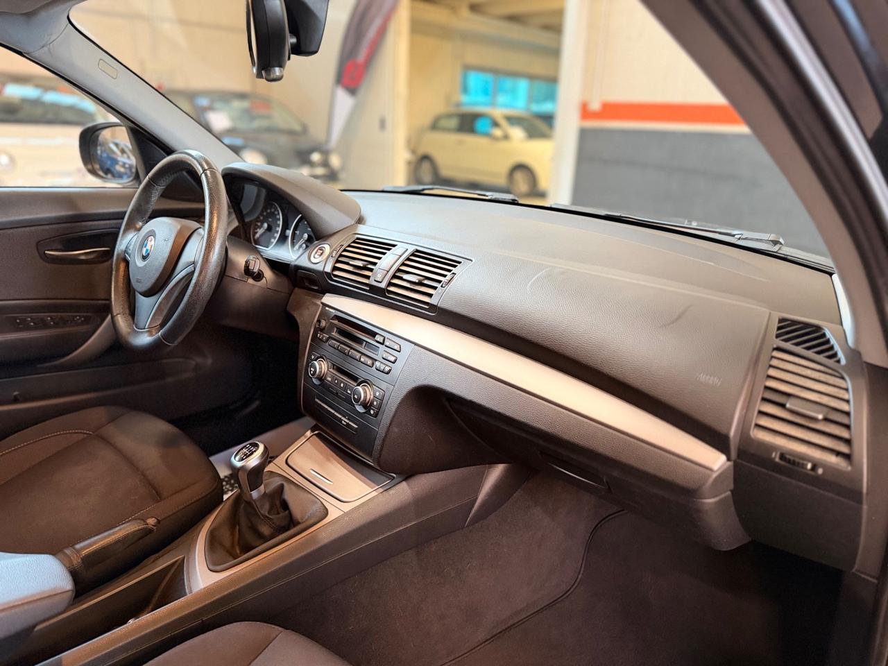 Bmw 116 116d 2.0 116CV cat 5 porte Attiva NEOPATENTATI