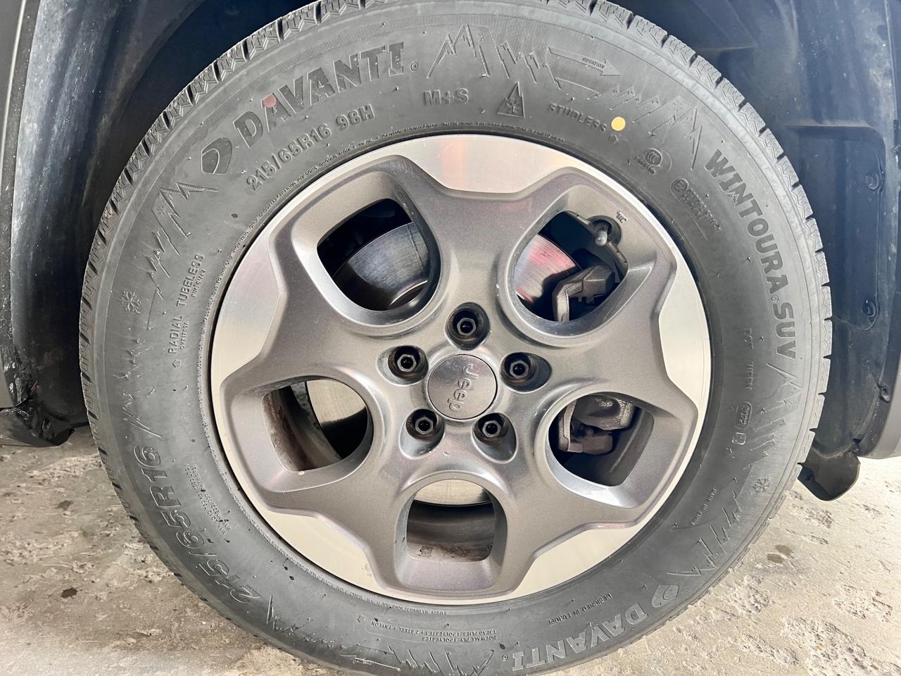 Jeep Renegade 1.3 T4 DDCT Longitude