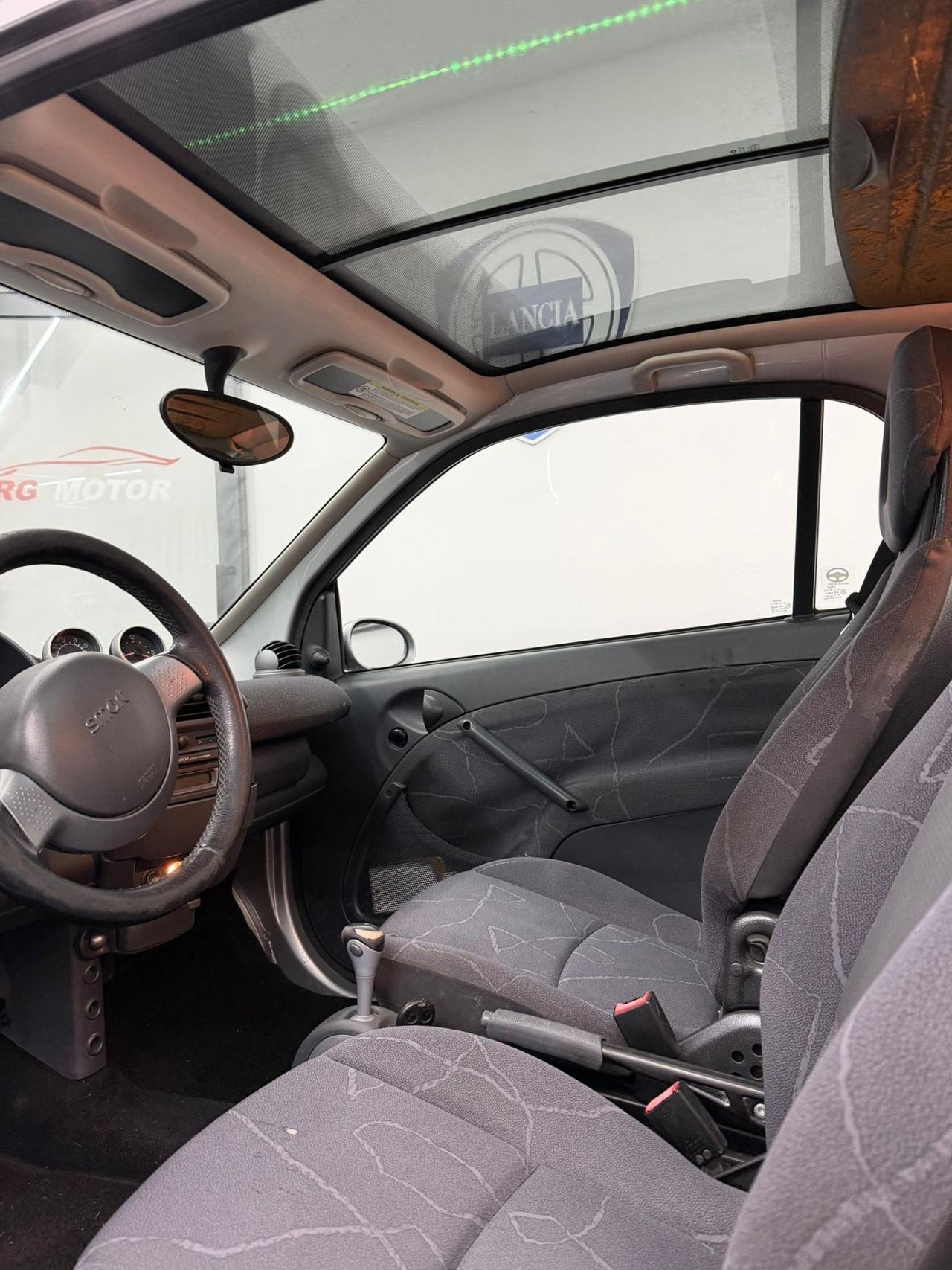 Smart ForTwo 700 coupé pure (45 kW)