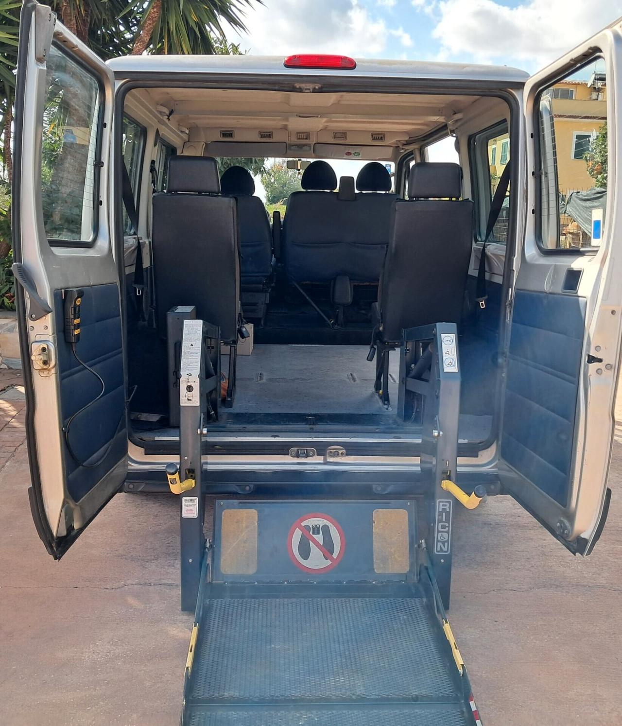 Fiat Ducato 7 posti TRASPORTO DISABILI 2 CARROZZINE PEDANA ELETTROIDRAULICA