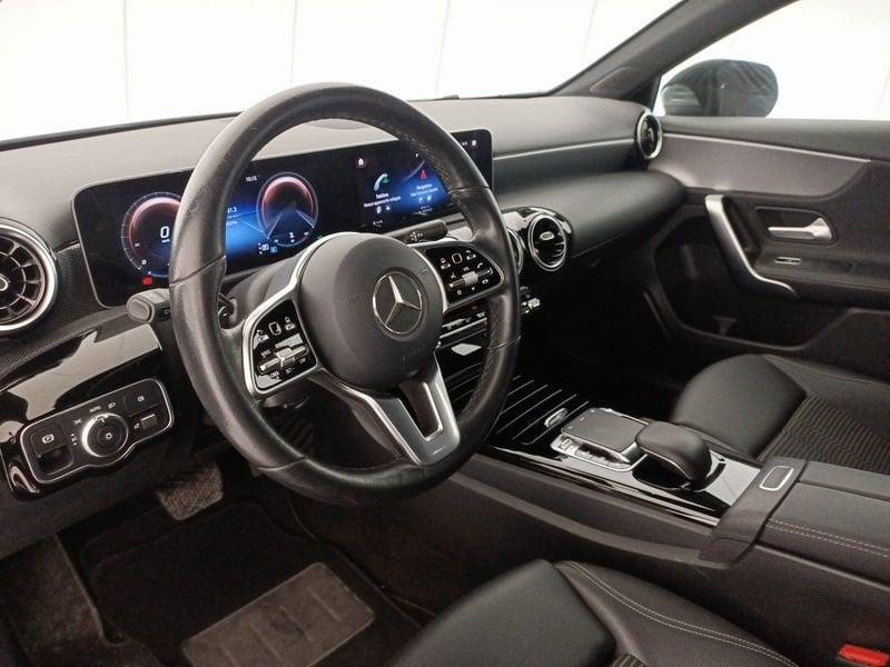 Mercedes-Benz Classe A - W177 2018 A 180 d Sport Extra auto