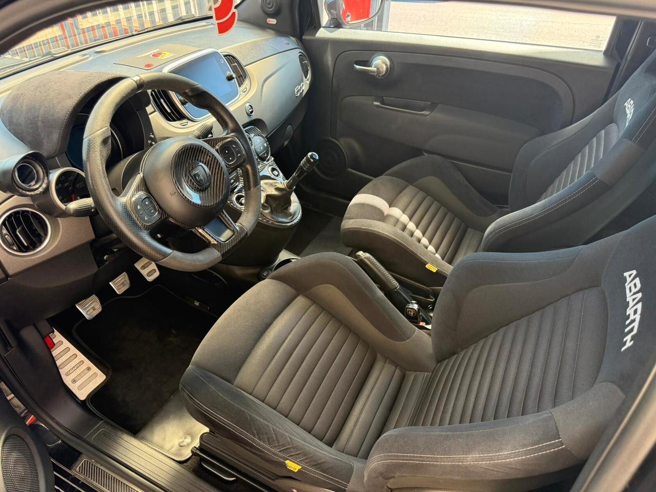 Abarth 595 C 1.4 Turbo T-Jet 180 CV Competizione