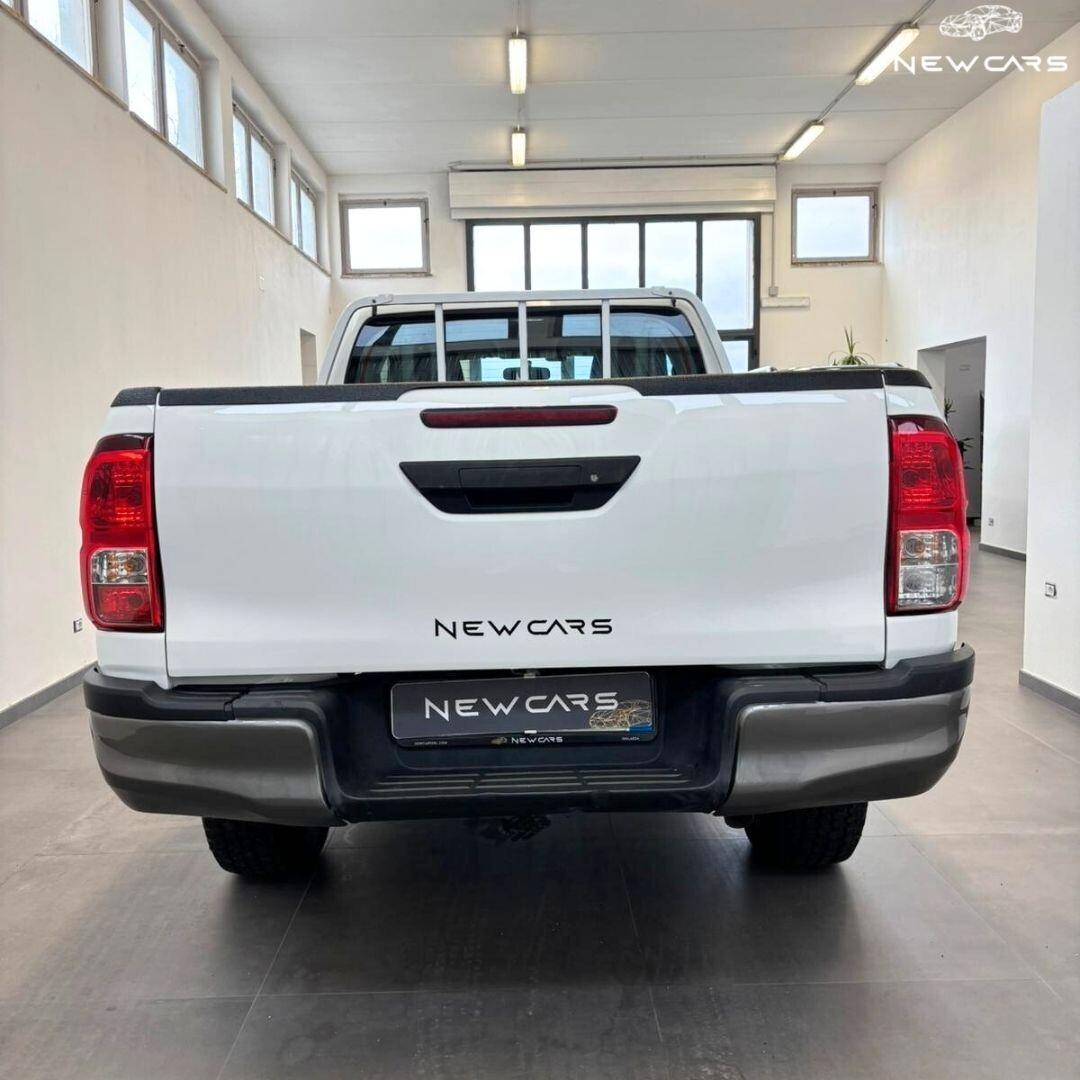 Toyota Hilux 2.4 D-4D 4WD 4 porte Double Cab Comfort