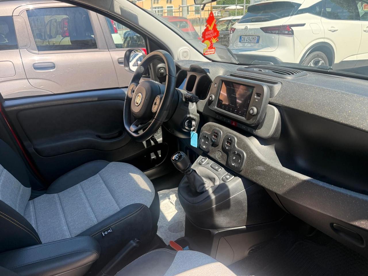 Fiat Panda Cross 1.0 FireFly S&S Hybrid