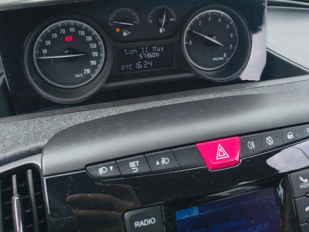 Lancia Ypsilon 1.0 FireFly 5 porte S&S Hybrid Silver