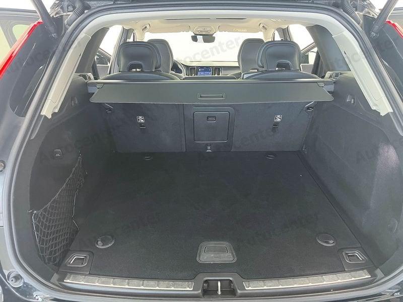 Volvo XC60 XC60 B4 (d) 197CV AWD AUT INSCRIPTION **AUTOCARRO N1**