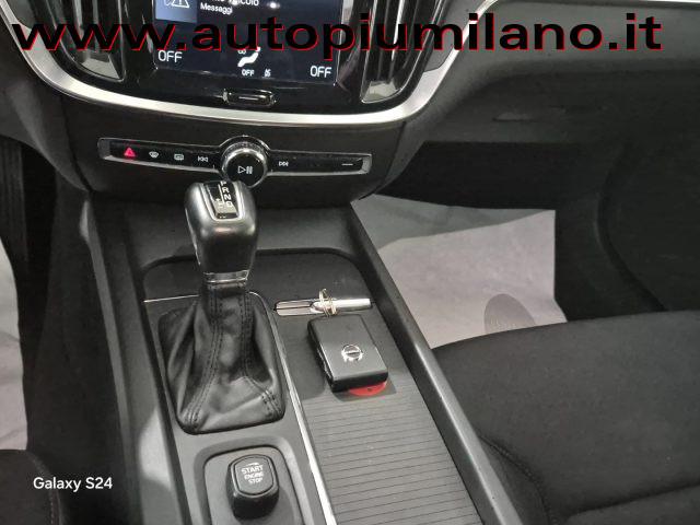VOLVO V60 D3 Geartronic Business