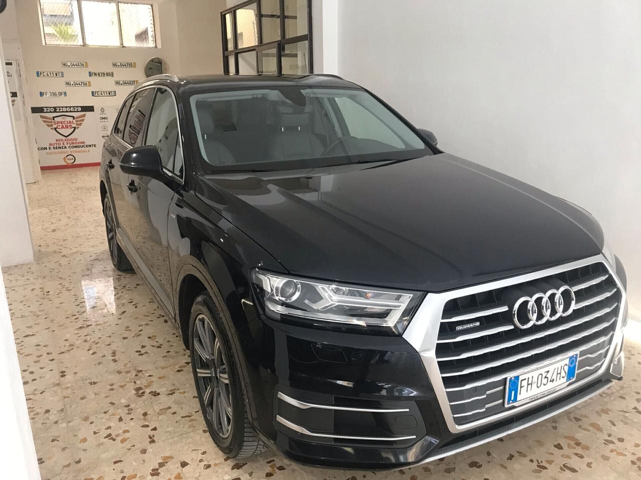 Audi Q7 3.0 TDI S-LINE quattro tiptronic 12/2017