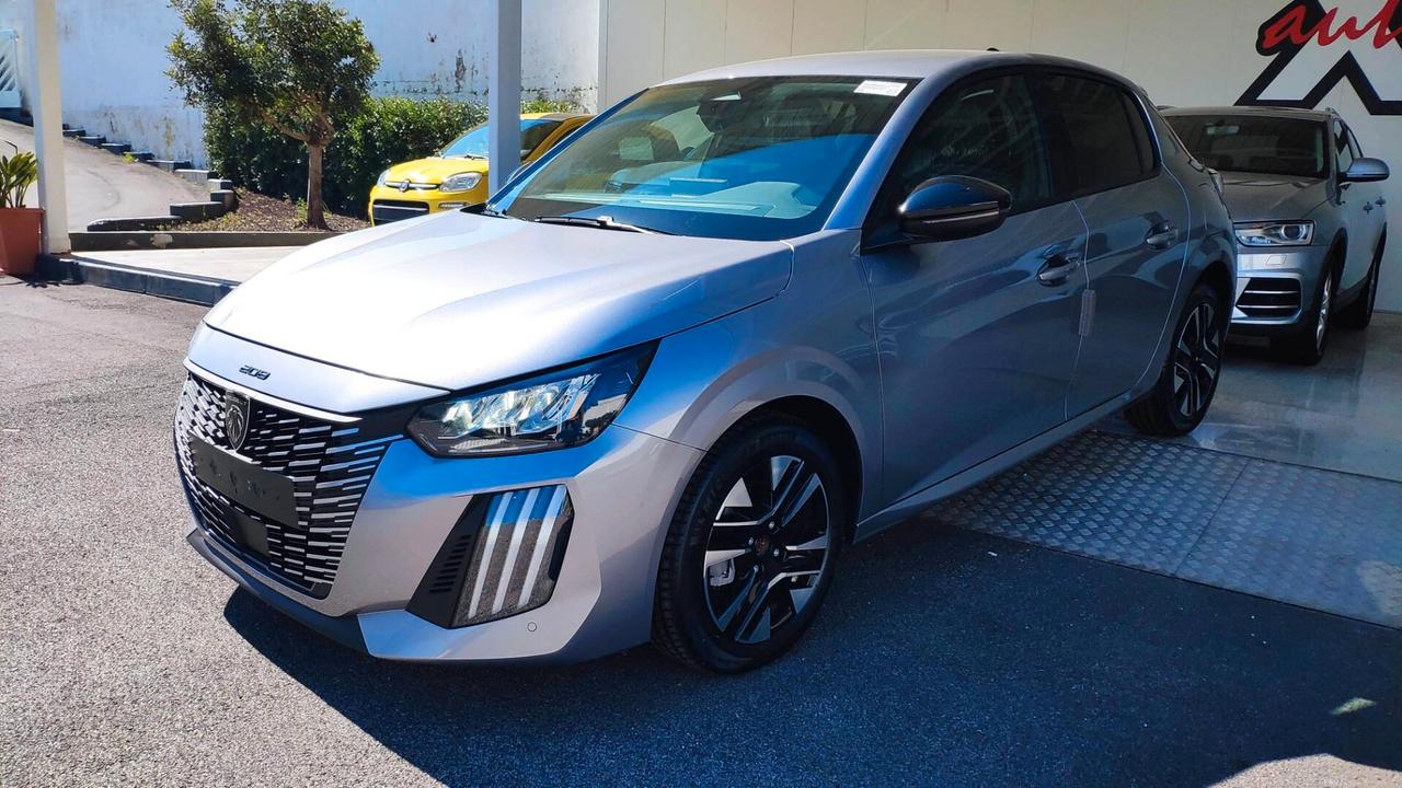 Peugeot 208 Allure 1200 Benz 100 CV Km0