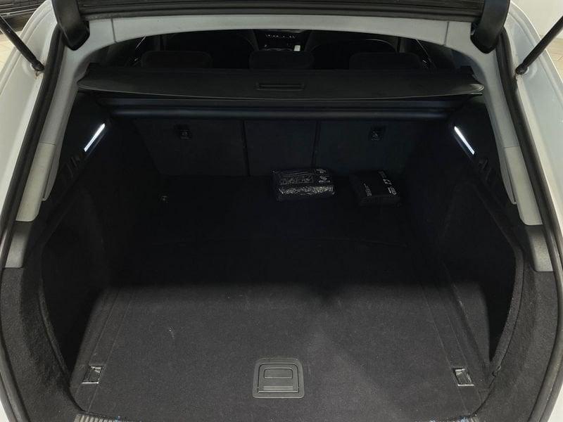 Audi A4 allroad Quattro 40 2.0 tdi mhev Business 204cv s-tronic