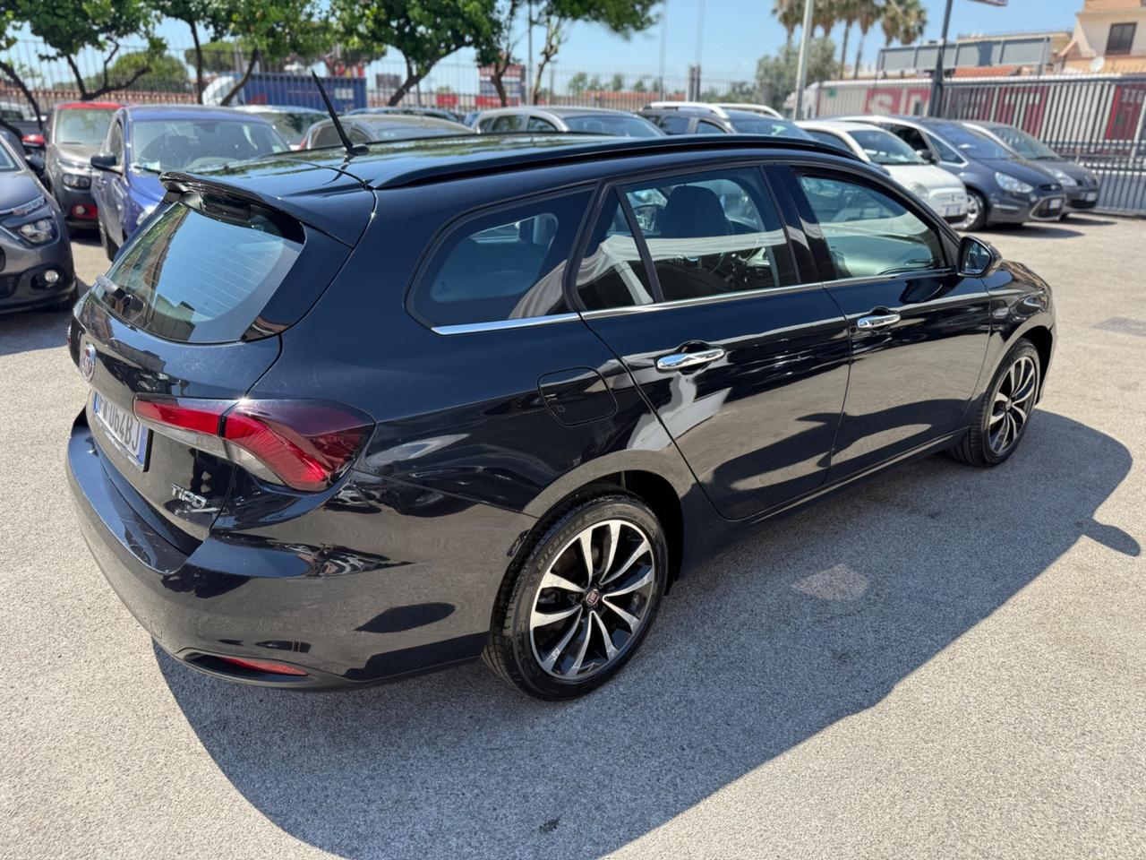 Fiat Tipo 1.6 Mjt S&S SW Lounge