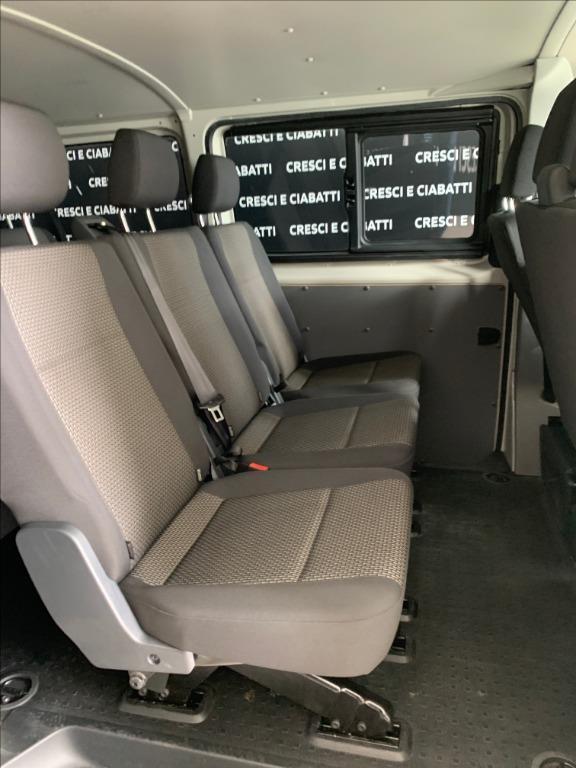 VOLKSWAGEN Transporter 2.0 TDI PL Kombi Business del 2021