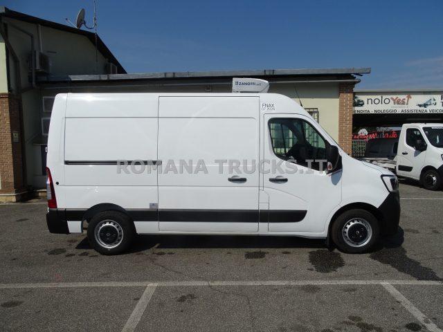 RENAULT Master COIBENTATO+FRIGO 0-4° E GANCIERA CARNI IN ARRIVO