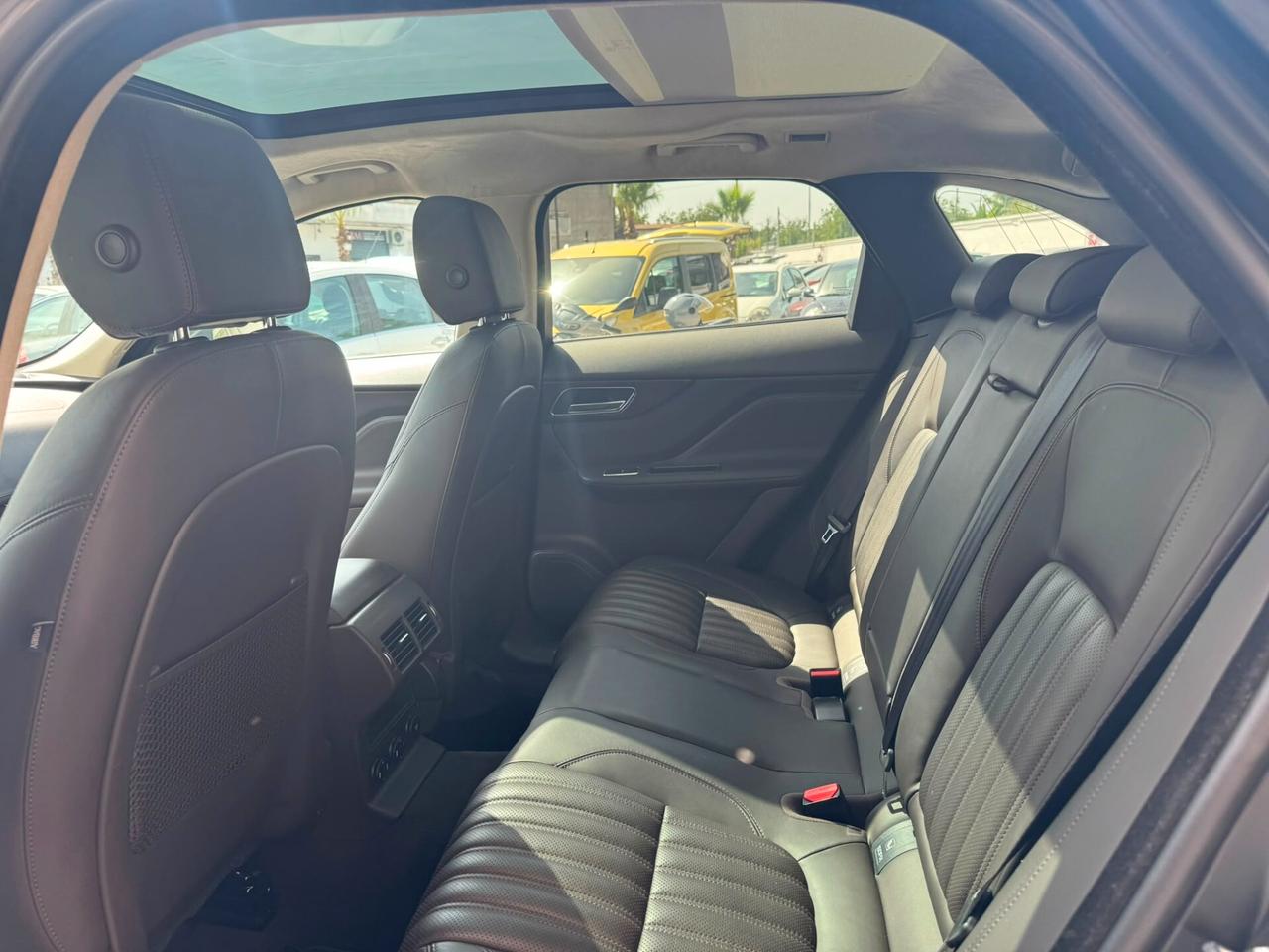 Jaguar F-Pace 2.0 D 240 CV AWD aut. Prestige